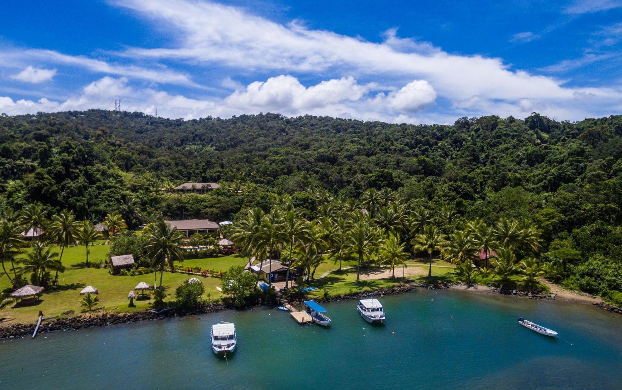 Waidroka Bay Resort Deuba Экстерьер фото